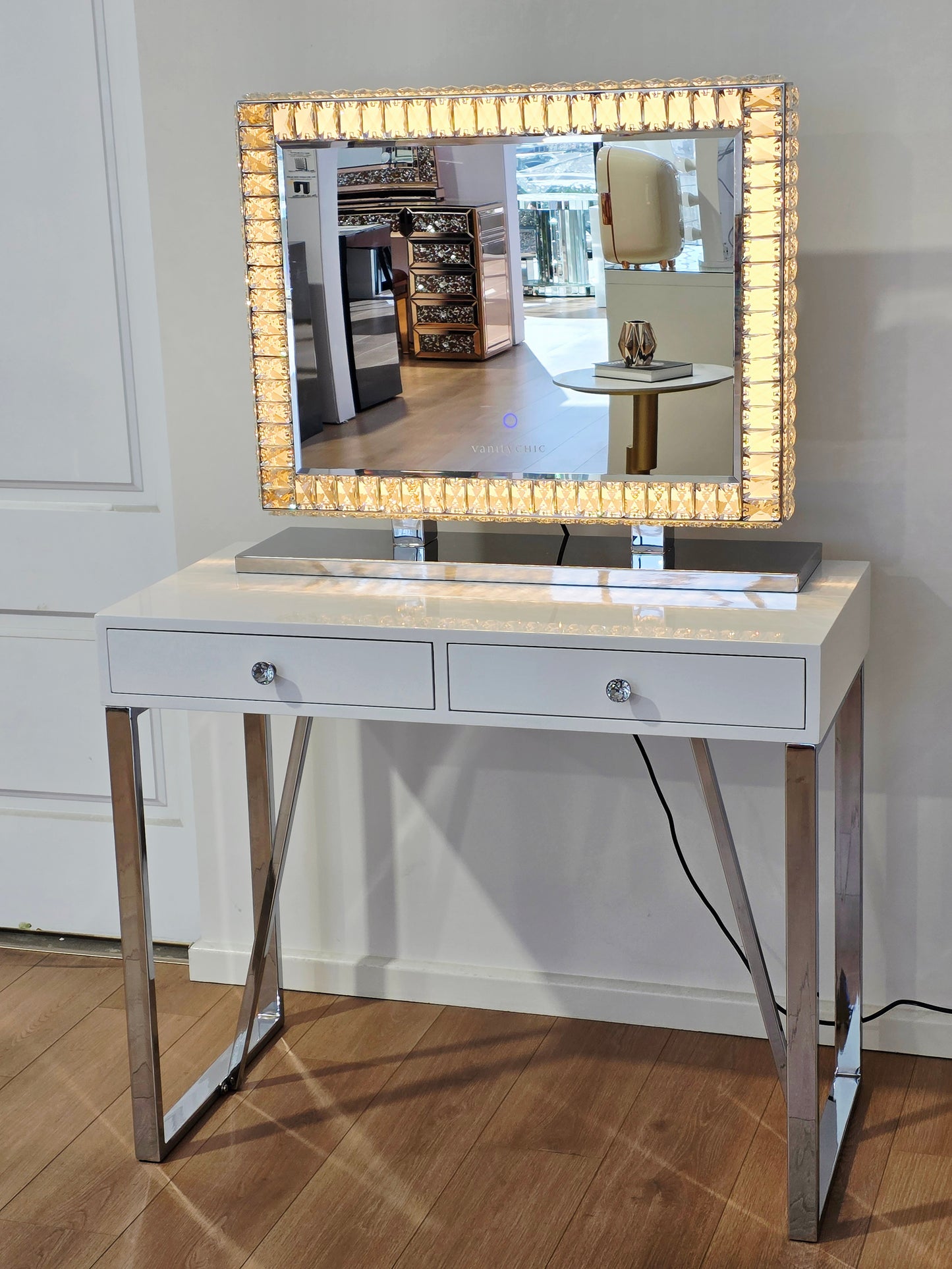 Charlotte Makeup Table + Large DiamondX Makeup Mirror with Sensor Dimmer