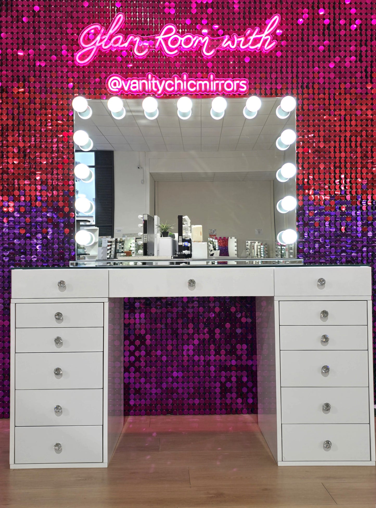 HIGH QUALITY - MILA Rose Beauty Station + XL VALENTINA Hollywood Makeup Mirror with LED Lights