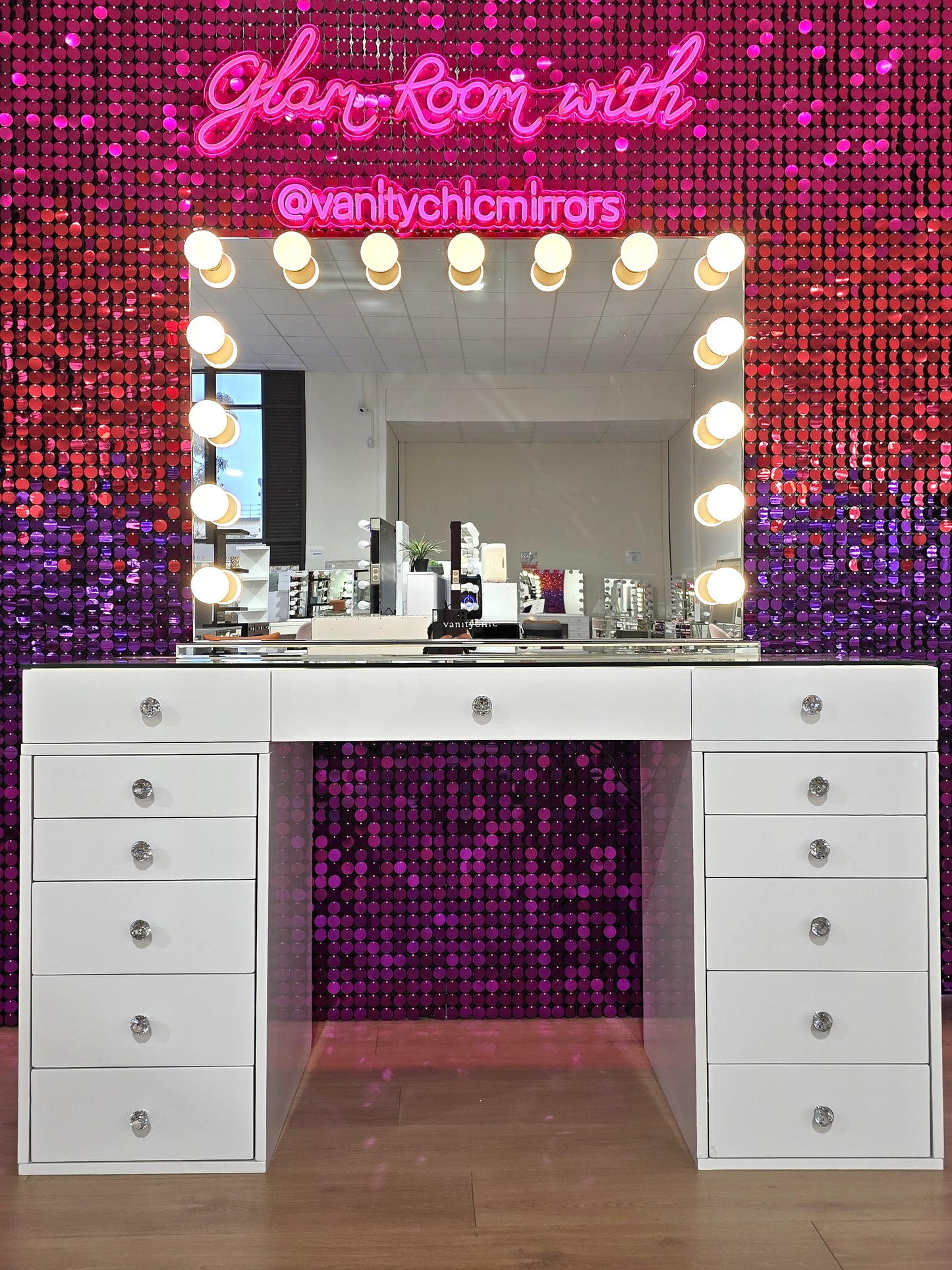 HIGH QUALITY - MILA Rose Beauty Station + XL VALENTINA Hollywood Makeup Mirror with LED Lights