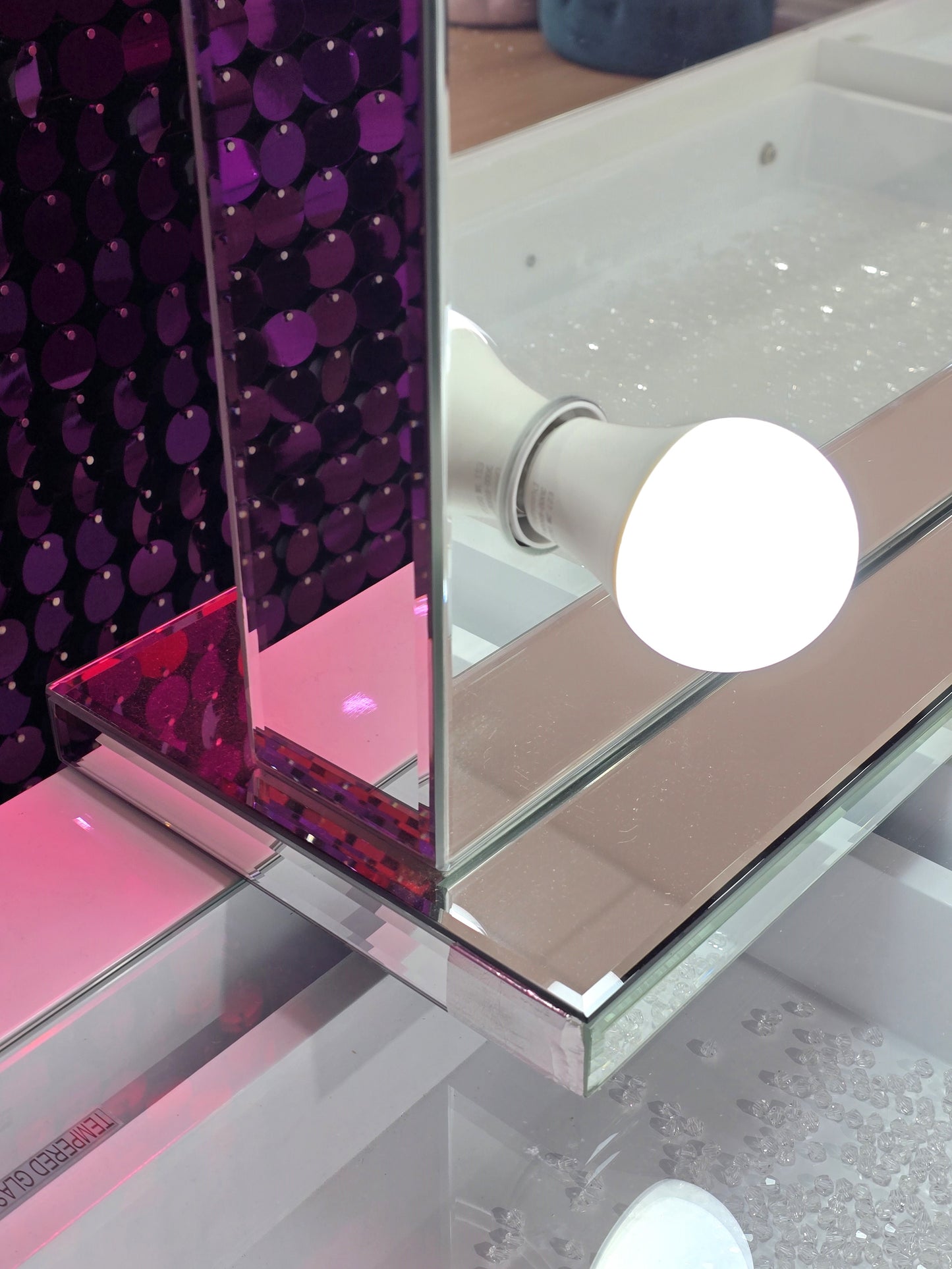 HIGH QUALITY - MILA Rose Beauty Station + XL VALENTINA Hollywood Makeup Mirror with LED Lights