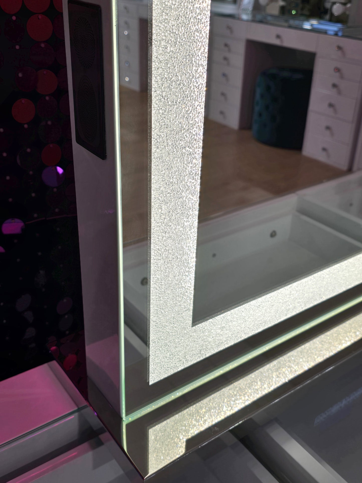 Crystal Vanity Makeup Mirror with Tri-Lights