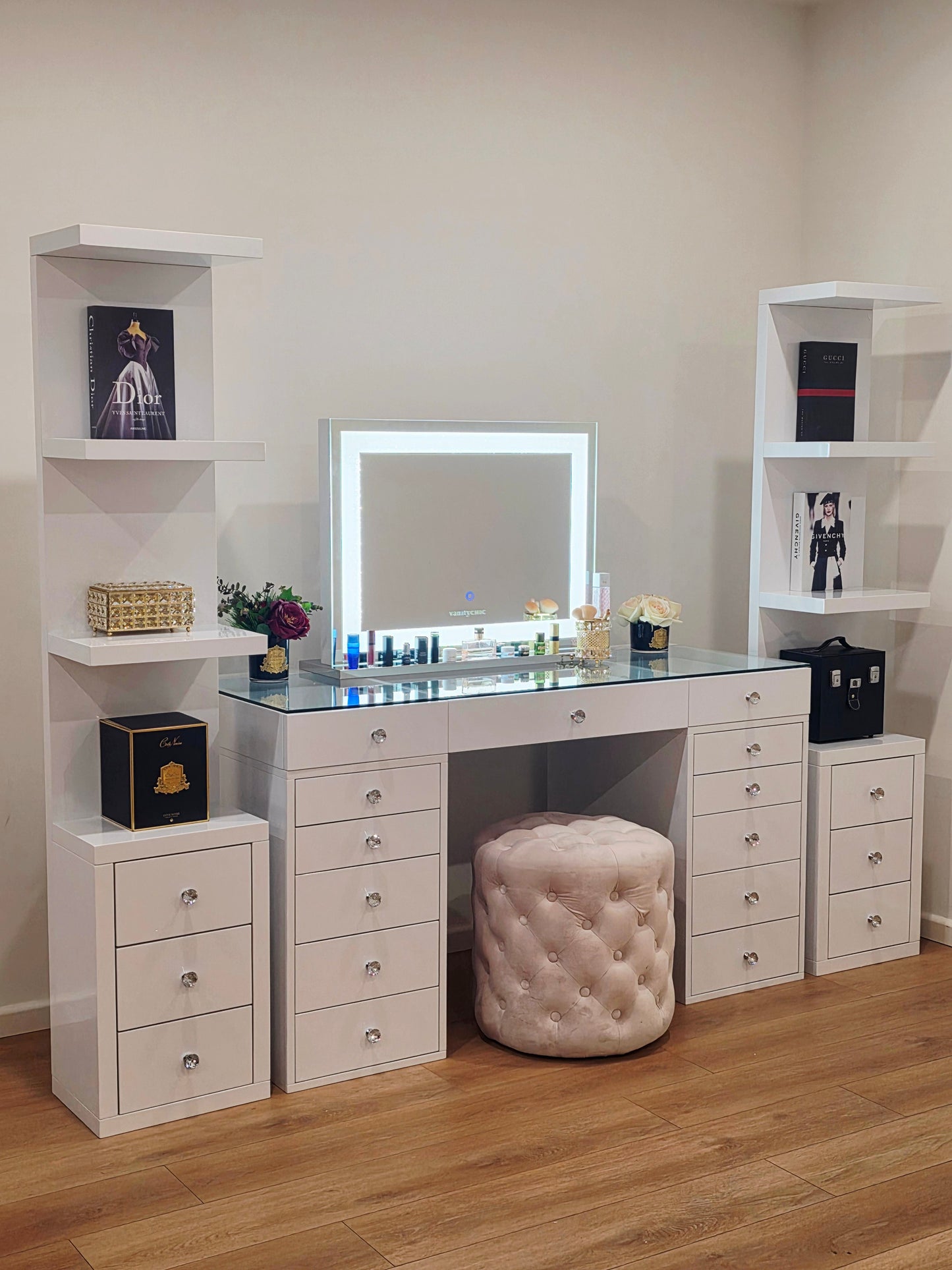 HIGH QUALITY - Vanity Set (package)