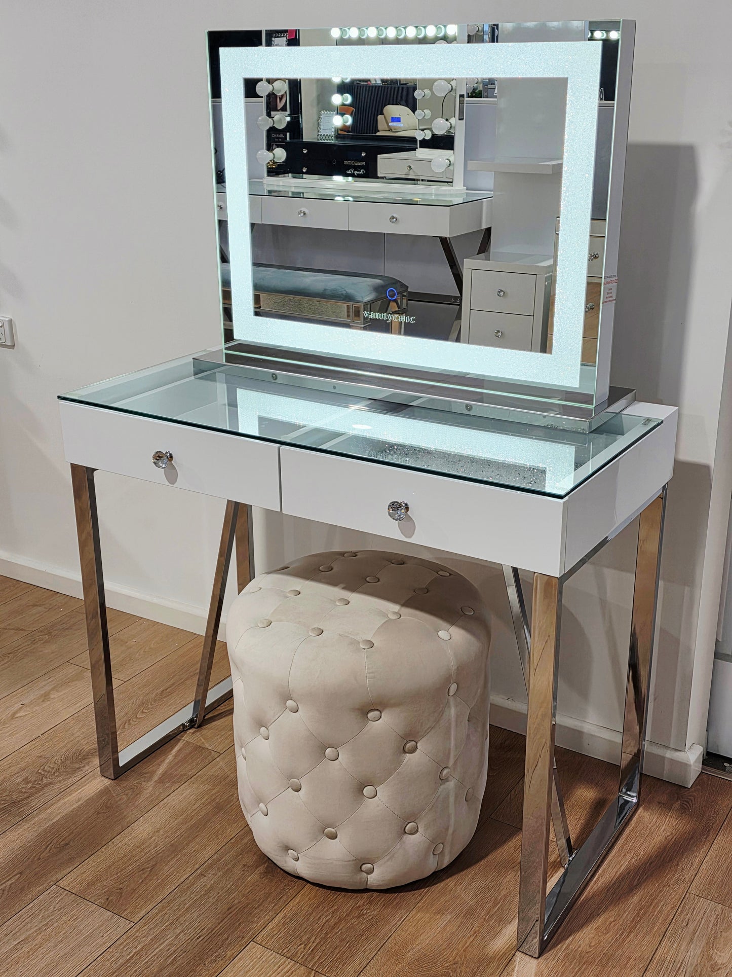 HIGH QUALITY - Mini Coco Makeup Table + Large Crystal Makeup Mirror with Sensor Dimmer/Tri-Lights