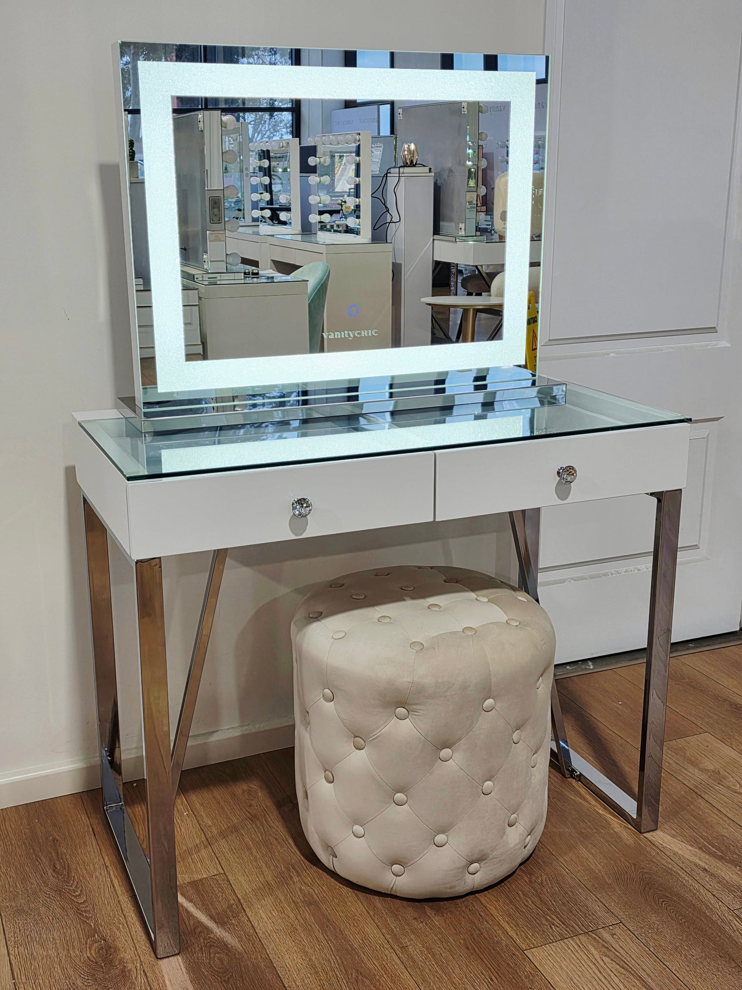 HIGH QUALITY - Mini Coco Makeup Table + Large Crystal Makeup Mirror with Sensor Dimmer/Tri-Lights