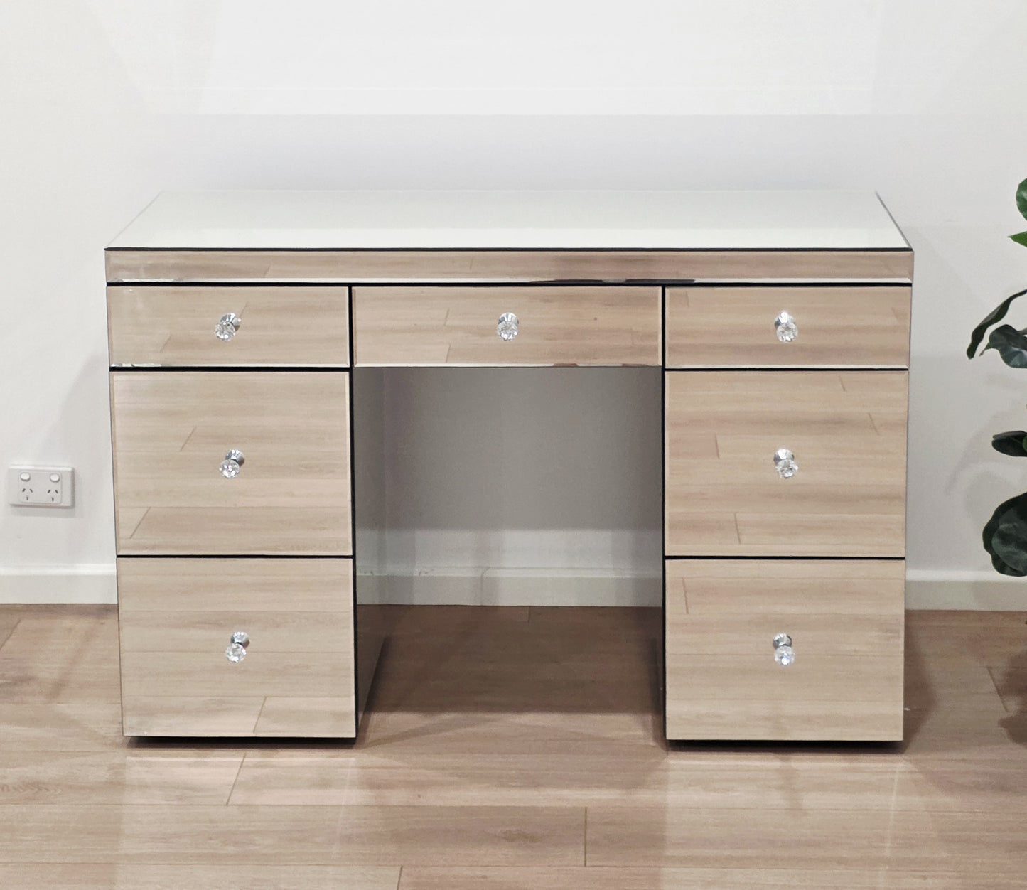 Clearance - 7 Drawers Mirrored Makeup Dressing Table