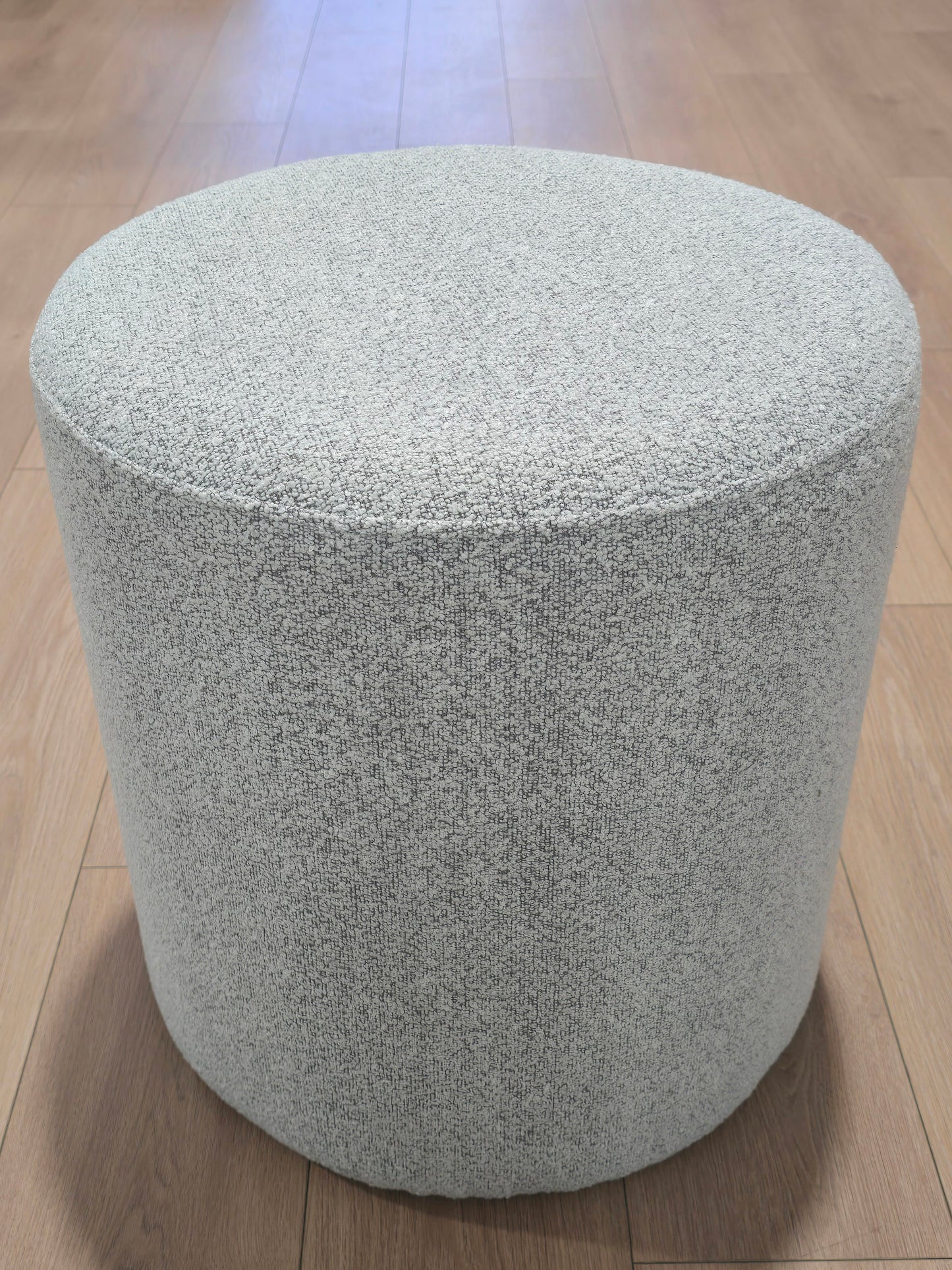 HIGH QUALITY - NOVA Round Ottoman / Makeup Stool