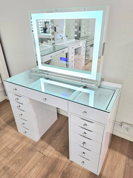 HIGH QUALITY - Mini ARIA Beauty Station + Large Crystal Makeup Mirror with Lights