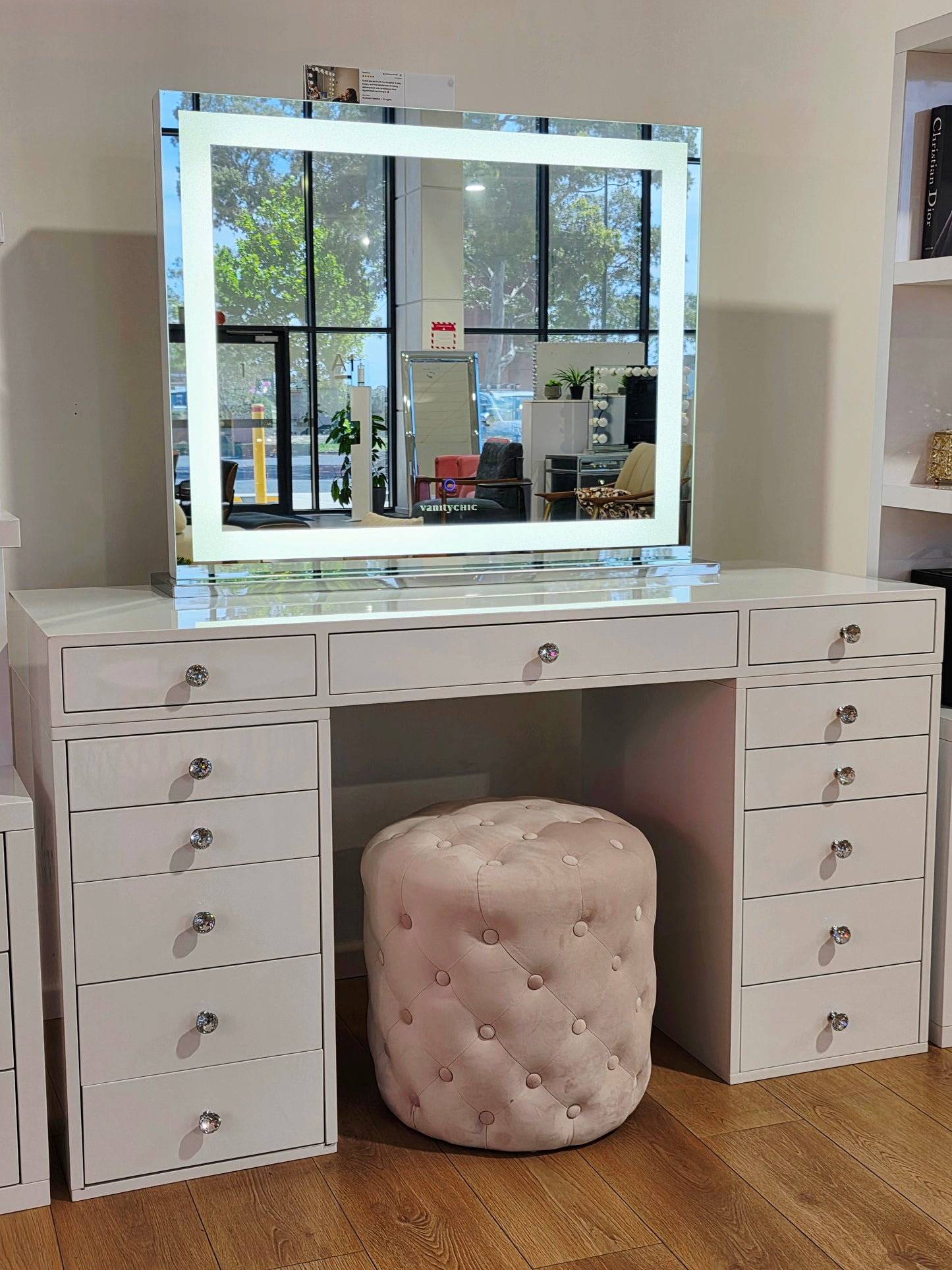 HIGH QUALITY - Sunday Rose Beauty Station + XL Crystal Makeup Mirror with Tri-Lighting