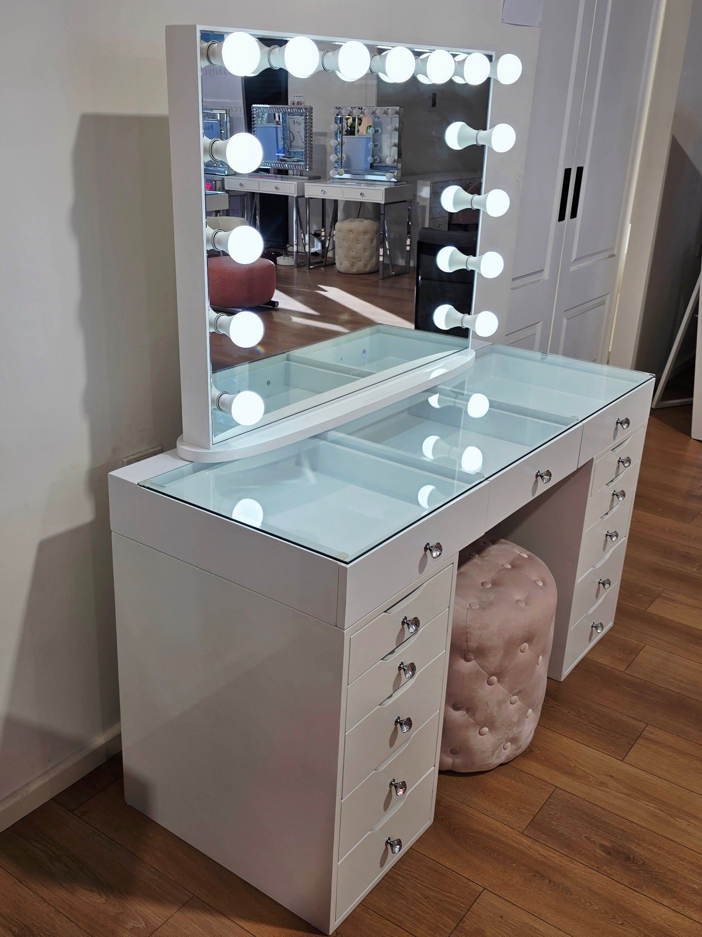 Package Sale: L150cm Beauty Station with Clear Glass Top + XL Ysabel Makeup Mirror with Sensor Dimmer/Tri-lightings + Alexa Pink Ottoman