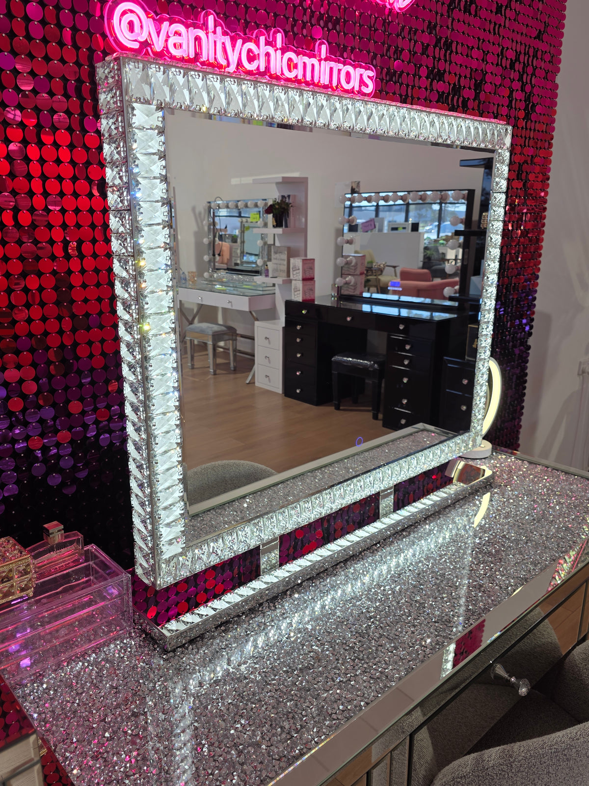 HIGH QUALITY - XL DiamondX Makeup Mirror with Sensor Dimmer + Tri-Lighting (L100cm x H80cm)