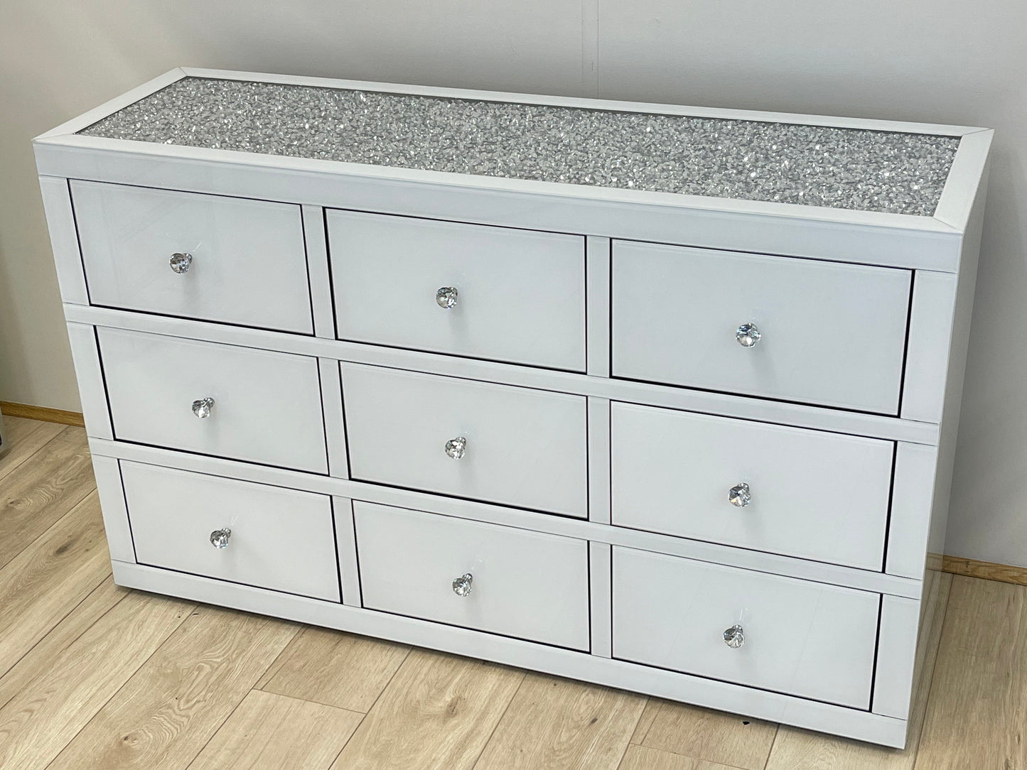 9 Drawers Mirrored Chest with Crystal Top - WHITE