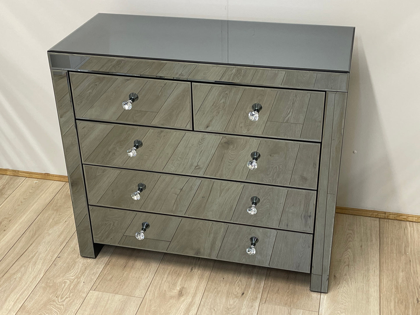 5 Drawers Mirrored Chest